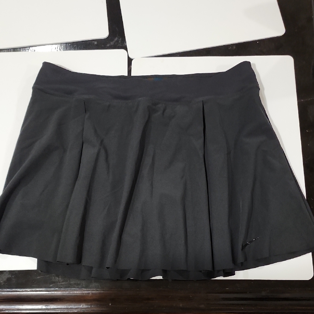 Black Tennis Skort with Pleats